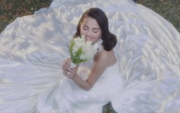 Bí mật sau bó hoa cưới của Selena Gomez