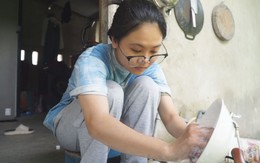 Từ đứa trẻ mồ côi cha mẹ, Kim Ngân nghỉ học nuôi em rồi quay lại trường và đậu đại học