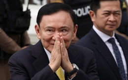Ông Thaksin bị tuyên án một năm tù