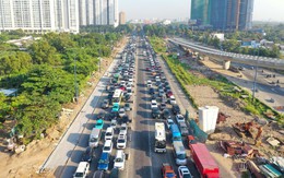 Nút giao An Phú, vòng xoay Phú Hữu ùn ứ, cao tốc thông thoáng trong ngày đầu năm mới