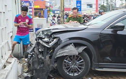 Xác định nguyên nhân ô tô tông 5 xe máy đang dừng đèn đỏ ở Thủ Đức