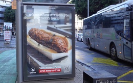 Israel dấy lên tranh cãi về cách nuôi gia súc đã bị châu Âu cấm hoàn toàn