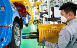 Tin tức sáng 14-1: Dự báo tăng trưởng GDP Việt Nam 2026 đạt 6,7%; TP.HCM làm nhiều nhà ở xã hội