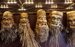 Đến Hội An xem nghệ nhân làm gốc tre biết cười