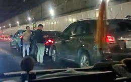 Tông xe liên hoàn trong hầm Thủ Thiêm, ùn tắc kéo dài giờ cao điểm