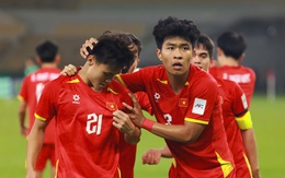 Cổ động viên Đông Nam Á thán phục trước sức mạnh của U23 Việt Nam