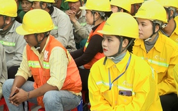 Công nhân làm dự án APEC 2027 ở Phú Quốc được nhận quà, khám sức khỏe trước Tết