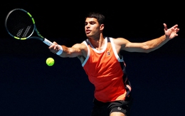 Carlos Alcaraz đánh cược 'gấp đôi' cho mảnh ghép Grand Slam còn thiếu