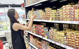 Thị trường đồ hộp 'nín thở' mùa Tết