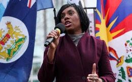 Hàng trăm người biểu tình tại London trước ngày phê duyệt ‘siêu đại sứ quán’ Trung Quốc