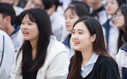 Học sinh Thanh Hóa đi nghe ‘gỡ rối’ chọn ngành, chọn trường trước mùa tuyển sinh 2026