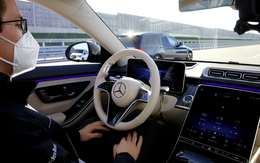 Gia tăng tình trạng gian lận thi lái xe tại Anh