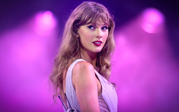 Taylor Swift làm nên lịch sử khi được vinh danh vào Đại sảnh Danh vọng Nhạc sĩ