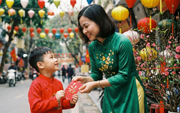 Cha mẹ lấy tiền lì xì của con, coi chừng bị phạt