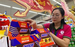 Hàng Tết ùn ùn đổ về Đà Nẵng, dân tranh thủ sắm Tết sớm