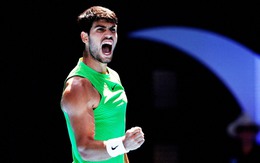 Alcaraz chạy hơn 10km đổi lấy vé tứ kết Úc mở rộng và 436.000 euro