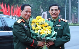 Đại tướng Phan Văn Giang tiếp Bộ trưởng Bộ Quốc phòng Lào