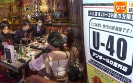 Quán bar Nhật Bản từ chối khách trên 40 tuổi?