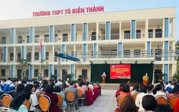 Giáo viên bị ‘tố’ sửa điểm thi của học sinh, nhà trường đang xác minh