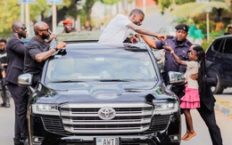 ‘Trung vệ thép’ Rudiger của Real Madrid chọn thiện nguyện thay kỳ nghỉ xa hoa