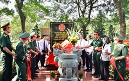 Cấp bằng Tổ quốc ghi công cho 49 liệt sĩ Biệt động Sài Gòn - Gia Định