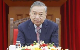 Tổng Bí thư Tô Lâm điện đàm với Thủ tướng Singapore