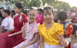 Lan tỏa phong tục Tết Nam Bộ xưa bằng tiếng Anh