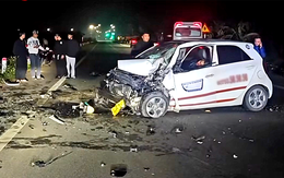 Tài xế taxi tử vong tại chỗ sau cú đâm va mạnh với xe tải