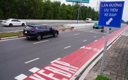 Làn xe đạp trên đường Mai Chí Thọ: 'Ưu tiên' hay 'dành riêng'?