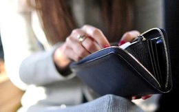 Vợ chồng ai giữ tiền cũng được nhưng mỗi gia đình nên có bốn khoản?