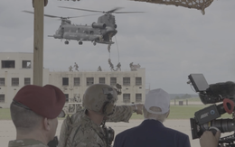 Sự thật về video ghi lại khoảnh khắc đặc nhiệm Mỹ bắt ông Maduro