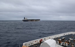Mỹ bắt giữ tàu dầu treo cờ Nga, NATO lo ngại nguy cơ xuất hiện lực lượng vũ trang trên tàu