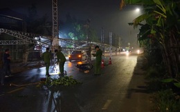 Dựng rạp cưới giữa đường làm chết người, sao cứ muốn lấn chiếm đường, hẻm mà không vô nhà hàng?