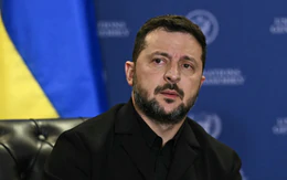 Tin tức thế giới 14-10: Giáo hoàng được phẫu thuật thành công; Ông Zelensky trách phương Tây