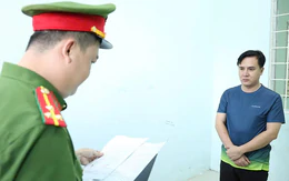 Bắt tạm giam giám đốc một phòng giao dịch ngân hàng ở An Giang