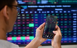Chứng khoán 15-10: VN-Index thử thách mốc 1.700 điểm, đà giảm có thể tiếp diễn