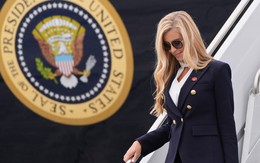 Vì sao thư ký báo chí mới của ông Trump mất chức chỉ sau 5 ngày?