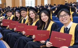 Bộ Giáo dục siết lạm phát điểm số, cấm hạ chuẩn để tăng tỉ lệ tốt nghiệp giỏi, xuất sắc