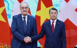 Thủ tướng đề nghị Thụy Sĩ chia sẻ kinh nghiệm phát triển Trung tâm tài chính quốc tế