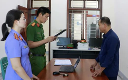 Phá đường dây làm thuốc giả, nhờ các KOL quảng cáo là thuốc 'đông y gia truyền'