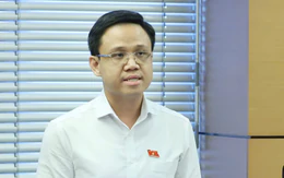 Đại biểu đề nghị đơn giản hóa thủ tục đầu tư điện mặt trời mái nhà tự sản, tự tiêu