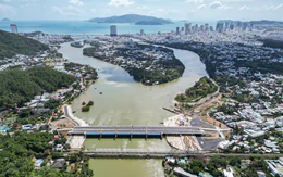 Đập ngăn mặn 760 tỉ đồng vừa vận hành đã gây ngập nhà, ruộng lúa của dân