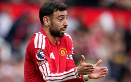 Bruno Fernandes chưa nuốt trôi thất bại đã nhận tin bị trộm