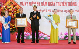 Truy tặng danh hiệu Anh hùng Lực lượng vũ trang nhân dân cho 3 cán bộ đoàn tàu không số huyền thoại