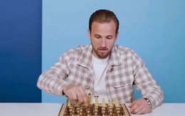 Quả bóng vàng 2026 Harry Kane chơi cờ vua giỏi đến mức nào?