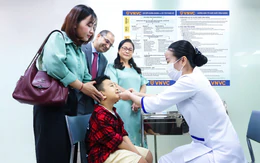 VNVC triển khai vắc xin cúm dạng xịt đầu tiên tại Việt Nam