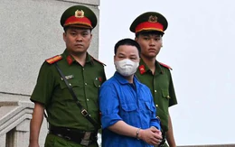 Vụ Mr Pips: Bị cáo Bàn Tòn Chày thất nghiệp tìm việc qua Facebook, lên trưởng phòng nhận 2,6 tỉ