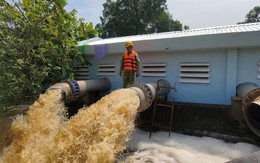 TP.HCM vận hành 5 trạm bơm ứng phó mưa lớn, triều cường