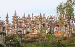 Lễ tang không quá 72 giờ, xây lăng chớ xa hoa