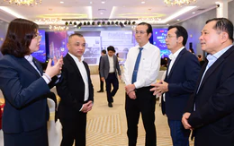 Chứng khoán bước vào giai đoạn mới, hướng tới chia sẻ gánh nặng vốn với ngân hàng